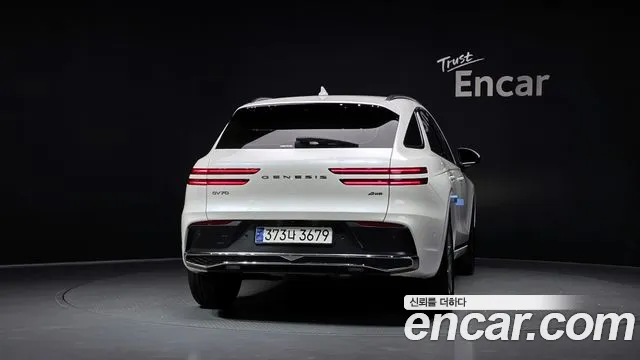 Genesis GV70 2.5T Бензин AWD — Фото автомобиля 4