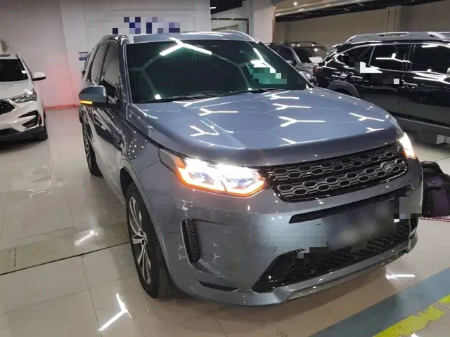 Land Rover Discovery Sport — Фото автомобиля 3