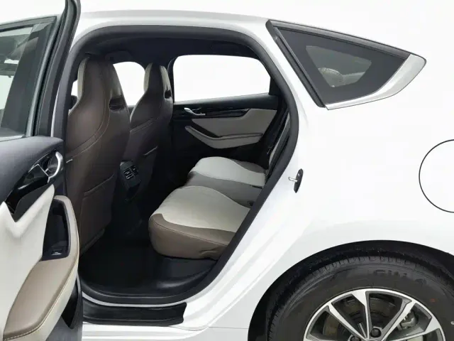 BYD Qin PLUS — Фото автомобиля 15