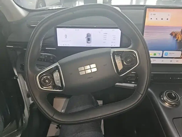 Geely Galaxy E5 — Фото автомобиля 10