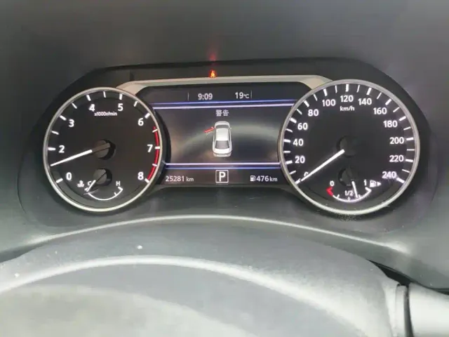 Nissan Sylphy — Фото автомобиля 4
