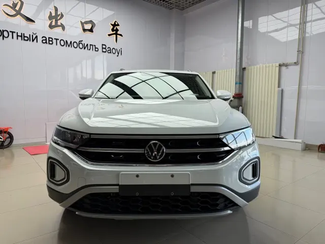 Volkswagen T-Roc — Фото автомобиля 2