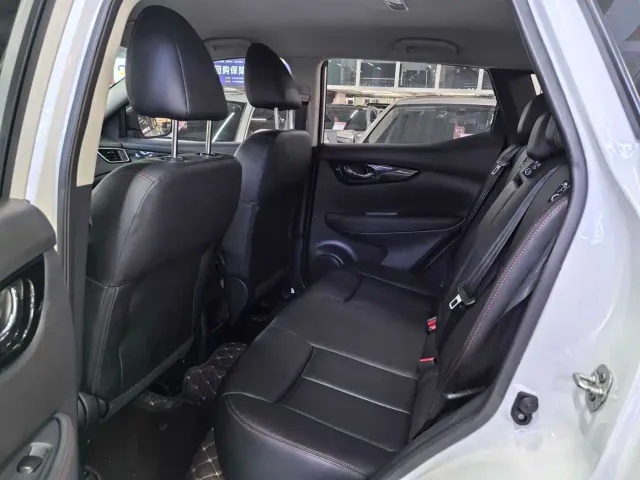 Nissan Qashqai — Фото автомобиля 9