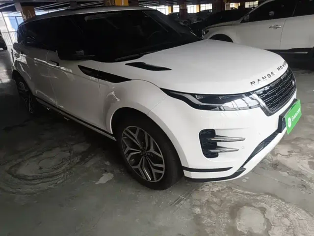 Land Rover Range Rover Evoque — Фото автомобиля 3
