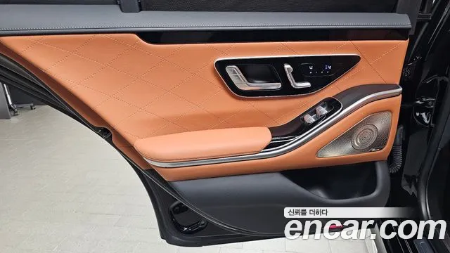 Mercedes-Benz S-Class S-класс W223 — Фото автомобиля 25