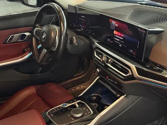 BMW i3 — Фото автомобиля 14