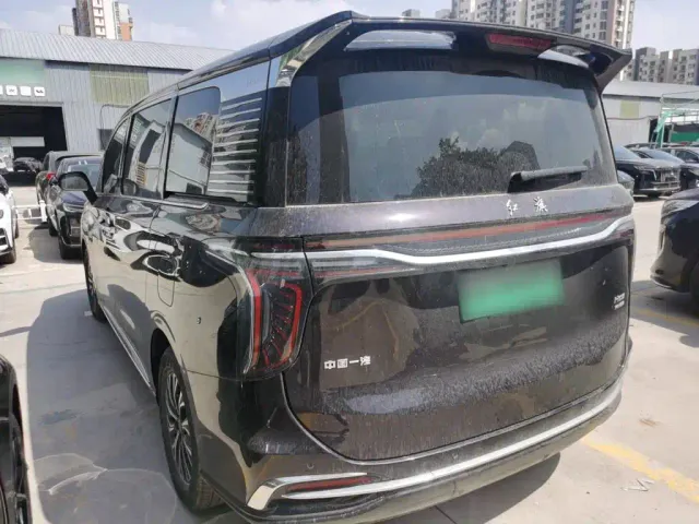 Hongqi HQ9 PHEV — Фото автомобиля 22