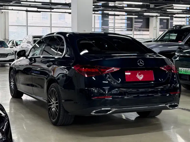 Mercedes-Benz C-Class — Фото автомобиля 7