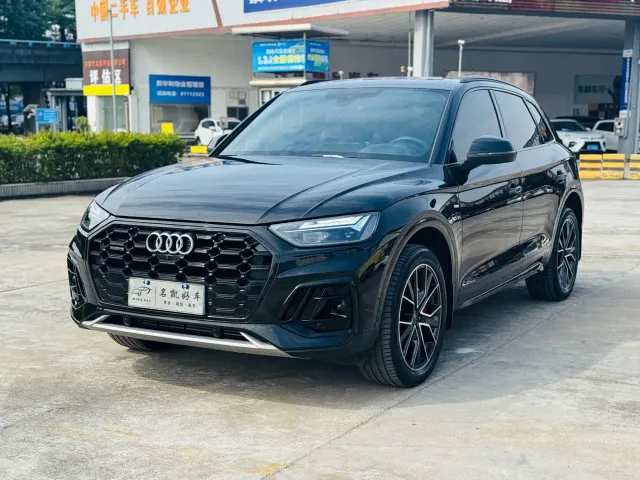 Фотография автомобиля — Audi Q5L