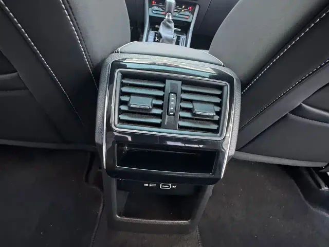 Skoda Superb — Фото автомобиля 10
