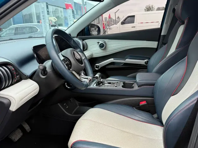 BYD Yuan PLUS — Фото автомобиля 4