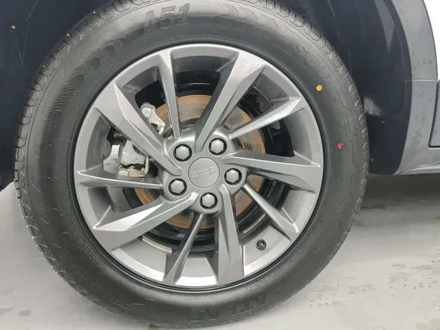 Geely Binyue — Фото автомобиля 7