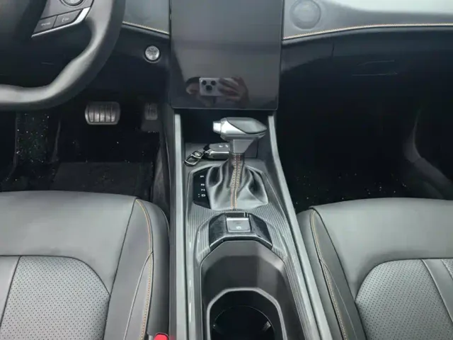 Dongfeng Yixuan GS — Фото автомобиля 16