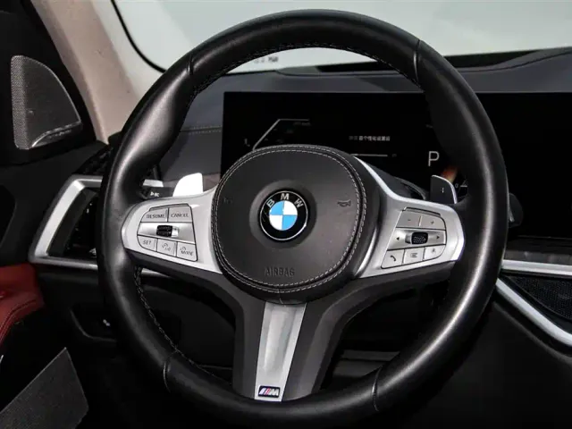BMW X5 — Фото автомобиля 12