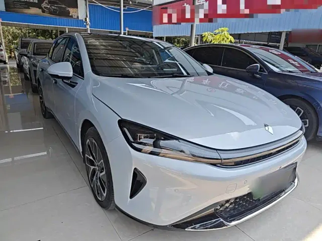 Baojun Xiangjing — Фото автомобиля 3