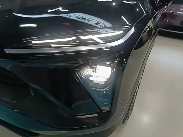 Nio ES6 — Фото автомобиля 23
