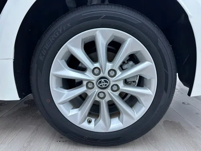 Toyota Corolla — Фото автомобиля 15