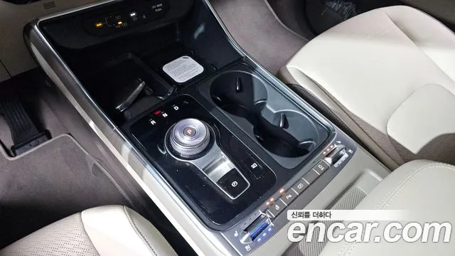 Kia Carnival 4th Gen — Фото автомобиля 12