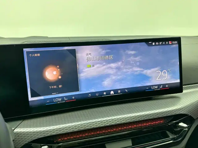 BMW i3 — Фото автомобиля 15