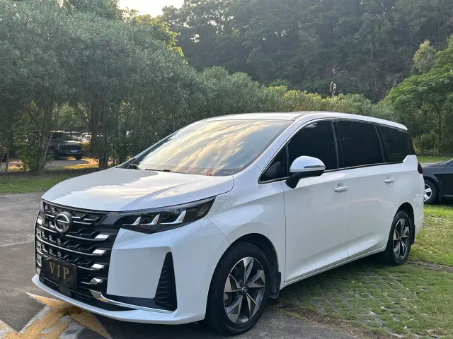 Фотография автомобиля — GAC Trumpchi M6