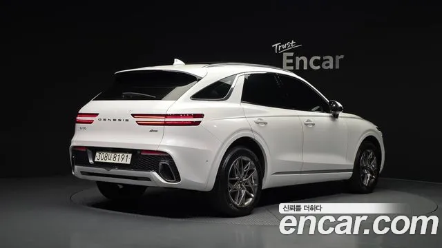 Genesis GV70 2.5T Бензин AWD — Фото автомобиля 2