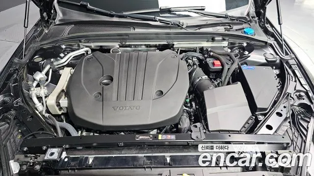 Volvo S60 3rd Gen — Фото автомобиля 9