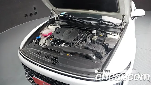 Hyundai Grandeur Grandeur (GN7) 2.5 Бензин 2WD — Фото автомобиля 5