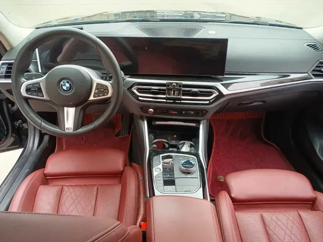 BMW i3 — Фото автомобиля 6