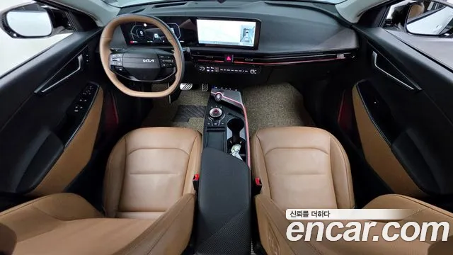 Kia EV6 — Фото автомобиля 10