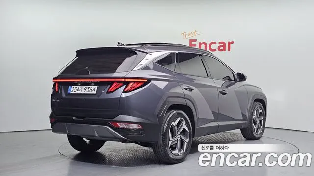 Hyundai Tucson Tucson (NX4) Бензин 1.6 турбо 2WD — Фото автомобиля 2