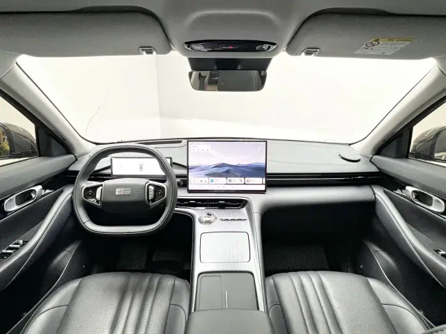 Geely Galaxy E5 — Фото автомобиля 9