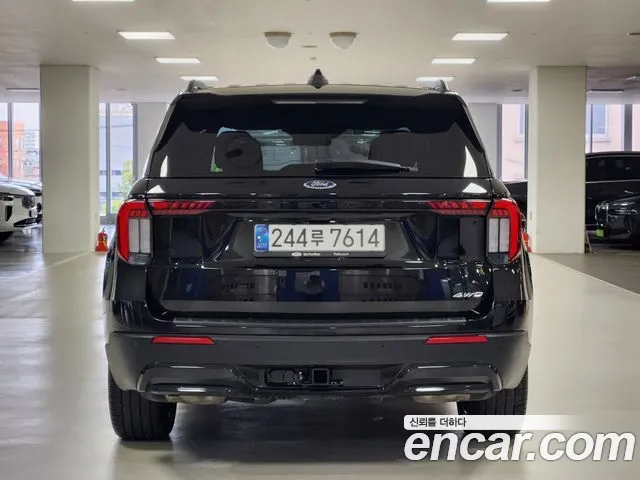 Ford Explorer Generation 6 — Фото автомобиля 4