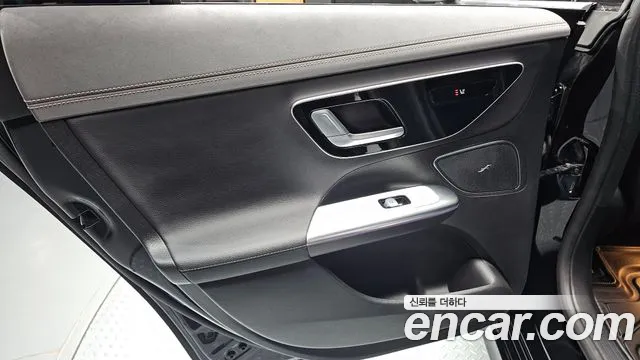 Mercedes-Benz EQE V295 — Фото автомобиля 14