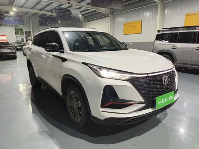 Changan CS75 Plus — Фото автомобиля 3