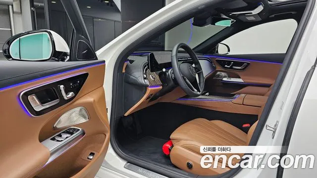 Mercedes-Benz E-Class E-класс W214 E300 4MATIC Exclusive — Фото автомобиля 10