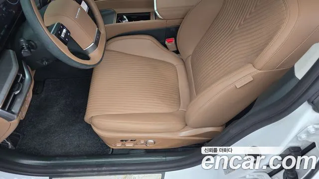 Hyundai Grandeur GN7 — Фото автомобиля 30