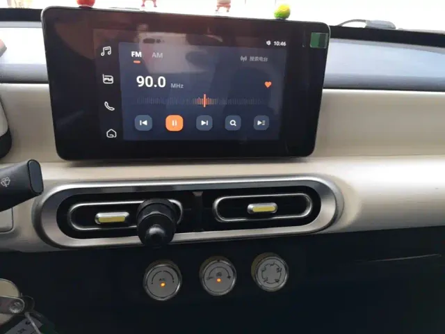 Wuling Hongguang Mini EV — Фото автомобиля 12