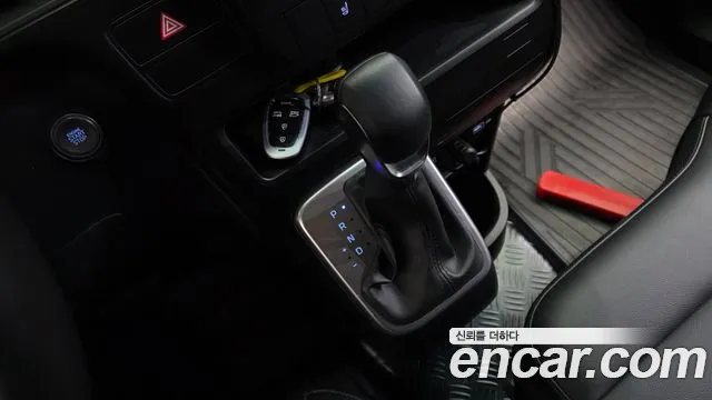 Hyundai Staria — Фото автомобиля 9