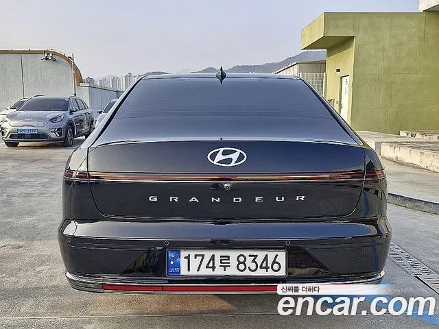 Hyundai Grandeur — Фото автомобиля 6