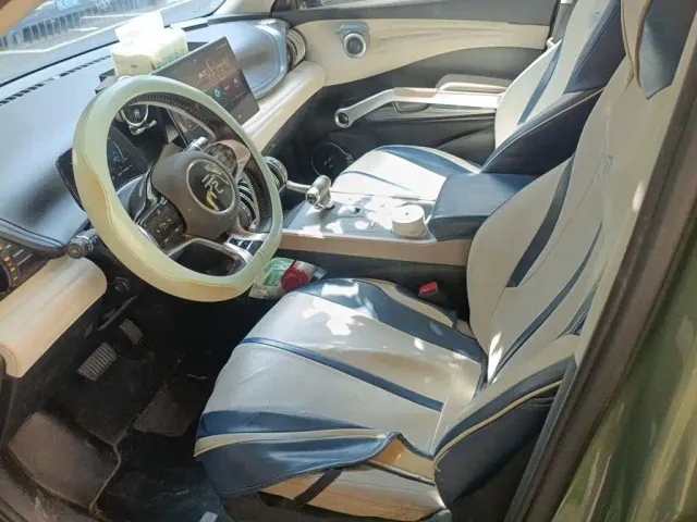 BYD Yuan PLUS — Фото автомобиля 7