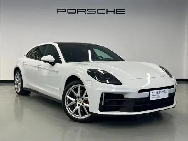 Porsche Panamera — Фото автомобиля 3