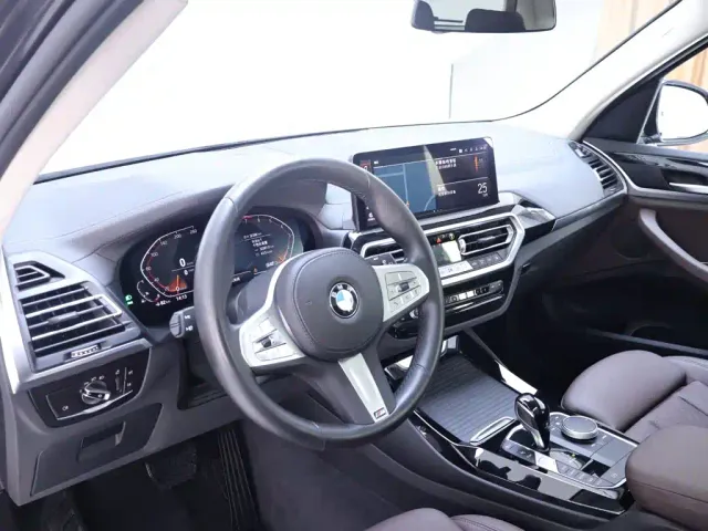 BMW X3 — Фото автомобиля 11