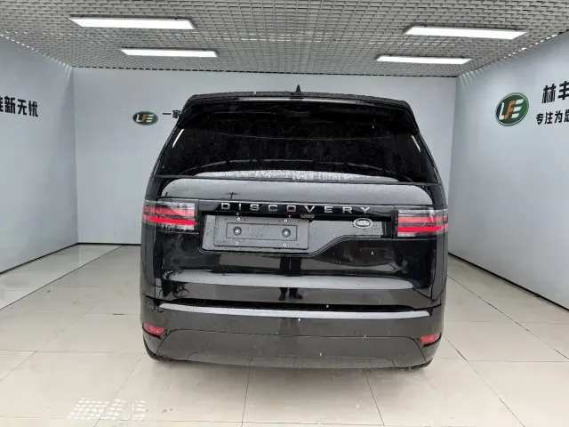 Land Rover Discovery — Фото автомобиля 6