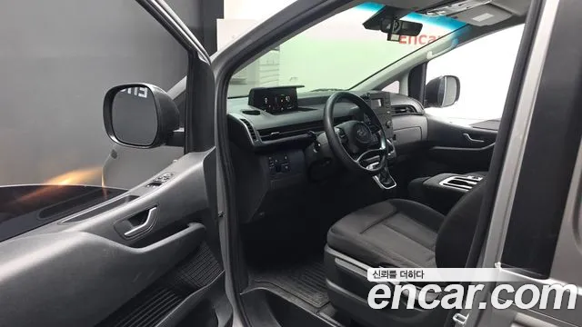 Hyundai Staria — Фото автомобиля 15