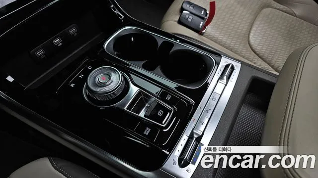 Kia Carnival 4th Gen — Фото автомобиля 12