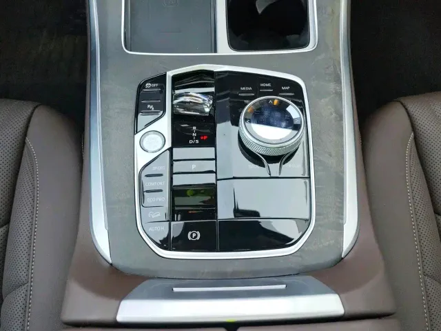 BMW X5 — Фото автомобиля 10