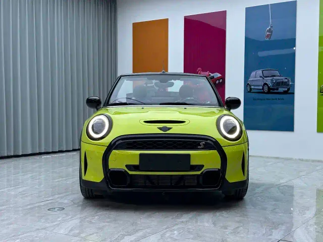 MINI Hatch — Фото автомобиля 2