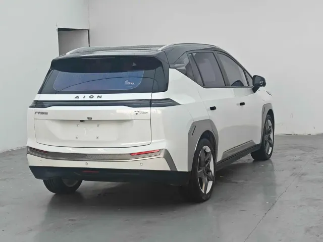 GAC Aion Y — Фото автомобиля 7