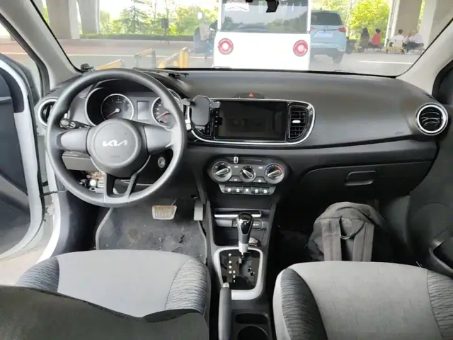 Kia Huan Chi — Фото автомобиля 9