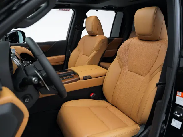 Lexus LX — Фото автомобиля 12